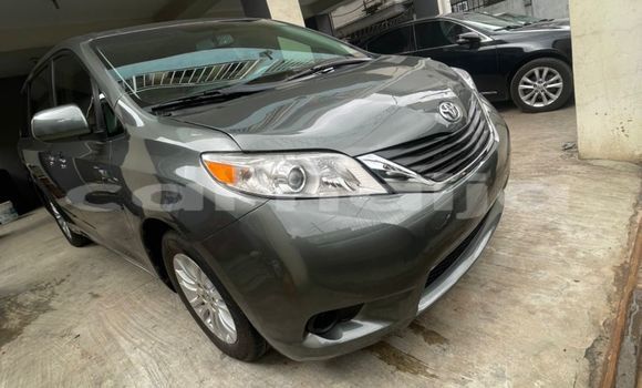 Acheter Occasion Voiture Toyota Sienna Noir à Abuja, État de Lagos