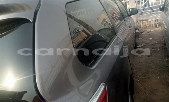 Acheter Occasion Voiture Toyota Sienna Noir à Abuja, État de Lagos Acheter Occasion Voiture Toyota Sienna Noir à Abuja, État de Lagos