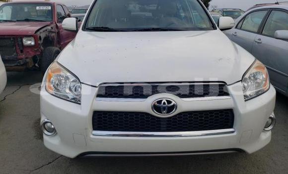 Acheter Occasion Voiture Toyota RAV4 Blanc à Lagos, État de Lagos Acheter Occasion Voiture Toyota RAV4 Blanc à Lagos, État de Lagos