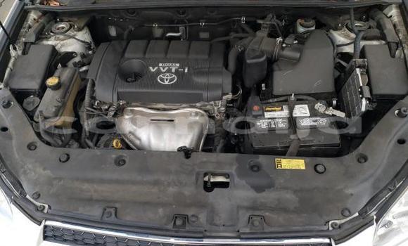 Acheter Occasion Voiture Toyota RAV4 Blanc à Lagos, État de Lagos Acheter Occasion Voiture Toyota RAV4 Blanc à Lagos, État de Lagos