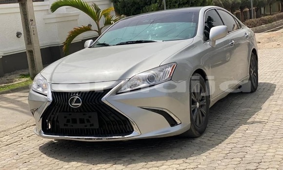 Buy Used Lexus ES Silver Car in Abuja in Lagos State