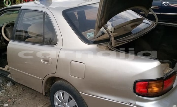 Acheter Occasion Voiture Toyota Camry Marron à Abuja, État de Lagos