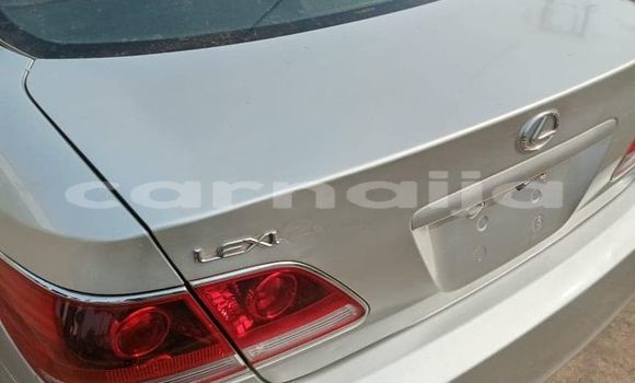 Buy Used Lexus ES Silver Car in Ibadan in Oyo State Buy Used Lexus ES Silver Car in Ibadan in Oyo State