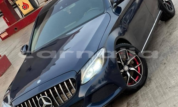 Acheter Occasion Voiture Mercedes-Benz C–Class Bleu à Lagos, État de Lagos