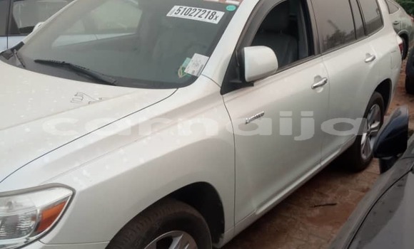 Acheter Occasion Voiture Toyota Highlander Blanc à Abuja, État de Lagos Acheter Occasion Voiture Toyota Highlander Blanc à Abuja, État de Lagos