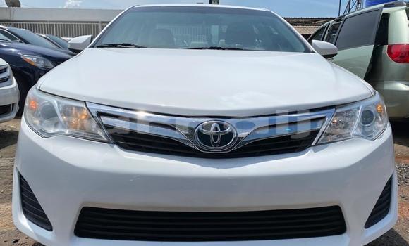 Buy Used Toyota Camry White Car in Abuja in Lagos State