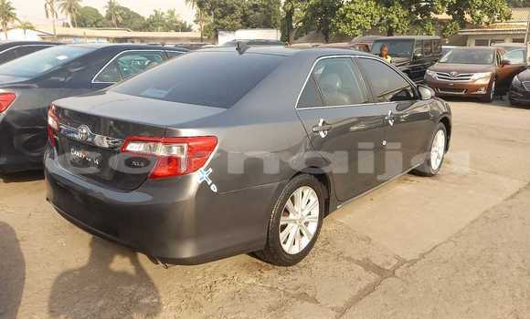 Acheter Occasion Voiture Toyota Camry Noir à Abuja, État de Lagos Acheter Occasion Voiture Toyota Camry Noir à Abuja, État de Lagos