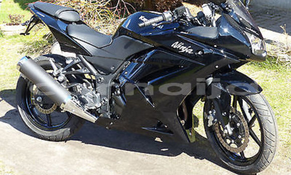 Acheter Occasion Moto Kawasaki Ninja ZX-10R Noir à Abuja, État de Lagos Acheter Occasion Moto Kawasaki Ninja ZX-10R Noir à Abuja, État de Lagos