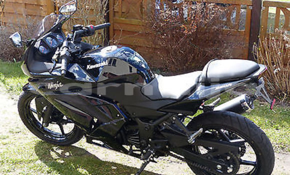 Acheter Occasion Moto Kawasaki Ninja ZX-10R Noir à Abuja, État de Lagos Acheter Occasion Moto Kawasaki Ninja ZX-10R Noir à Abuja, État de Lagos