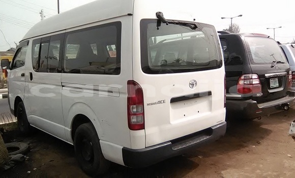 Acheter Occasion Voiture Toyota Hiace Blanc à Abuja, État de Lagos Acheter Occasion Voiture Toyota Hiace Blanc à Abuja, État de Lagos