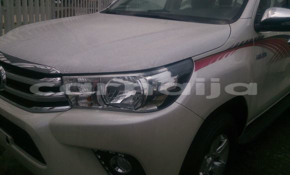 Buy Used Toyota Hilux White Car in Abuja in Lagos State