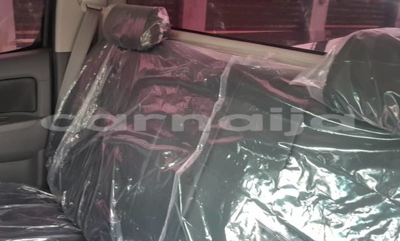 Acheter Occasion Voiture Toyota Hilux Noir à Abuja, État de Lagos Acheter Occasion Voiture Toyota Hilux Noir à Abuja, État de Lagos