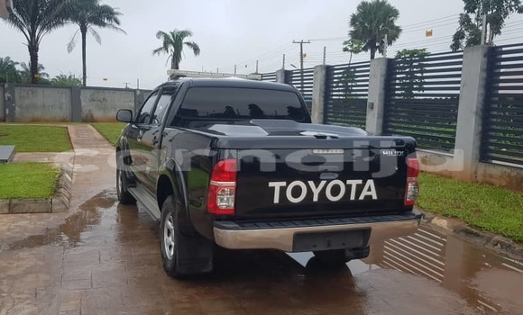 Acheter Occasion Voiture Toyota Hilux Noir à Abuja, État de Lagos Acheter Occasion Voiture Toyota Hilux Noir à Abuja, État de Lagos