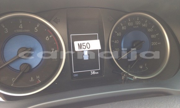 Acheter Occasion Voiture Toyota Hilux Blanc à Abuja, État de Lagos Acheter Occasion Voiture Toyota Hilux Blanc à Abuja, État de Lagos