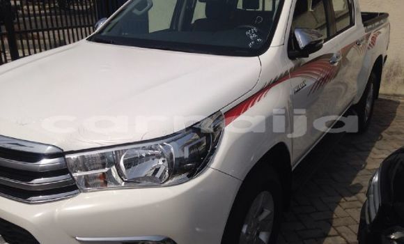 Buy Used Toyota Hilux White Car in Abuja in Lagos State