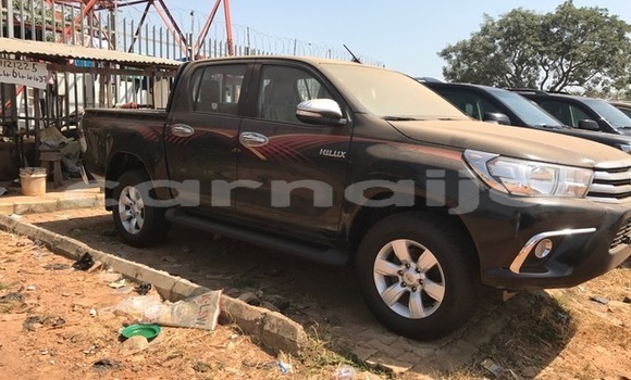 Acheter Occasion Voiture Toyota Hilux Noir à Abuja, État de Lagos Acheter Occasion Voiture Toyota Hilux Noir à Abuja, État de Lagos