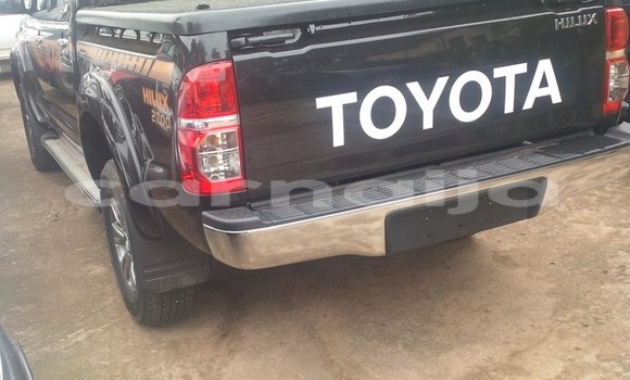 Acheter Occasion Voiture Toyota Hilux Noir à Abuja, État de Lagos Acheter Occasion Voiture Toyota Hilux Noir à Abuja, État de Lagos