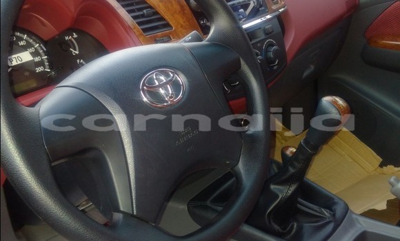 Acheter Occasion Voiture Toyota Hilux Noir à Abuja, État de Lagos Acheter Occasion Voiture Toyota Hilux Noir à Abuja, État de Lagos