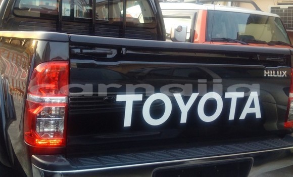 Acheter Occasion Voiture Toyota Hilux Noir à Abuja, État de Lagos Acheter Occasion Voiture Toyota Hilux Noir à Abuja, État de Lagos