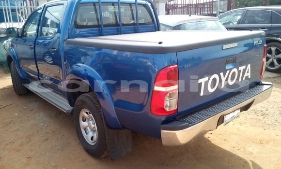 Acheter Occasion Voiture Toyota Hilux Bleu à Abuja, État de Lagos Acheter Occasion Voiture Toyota Hilux Bleu à Abuja, État de Lagos