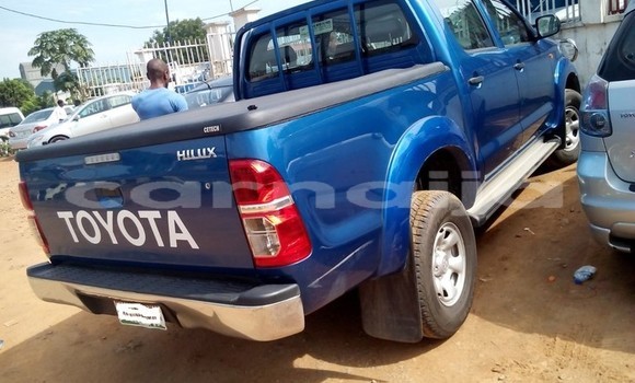Acheter Occasion Voiture Toyota Hilux Bleu à Abuja, État de Lagos Acheter Occasion Voiture Toyota Hilux Bleu à Abuja, État de Lagos