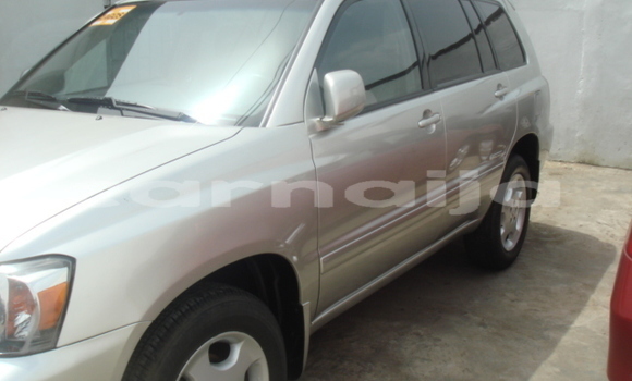 Acheter Occasion Voiture Toyota Highlander Gris à Abuja, État de Lagos Acheter Occasion Voiture Toyota Highlander Gris à Abuja, État de Lagos