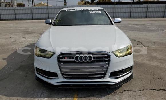 Buy New Audi S4 White Car in Badagry in Lagos State Buy New Audi S4 White Car in Badagry in Lagos State