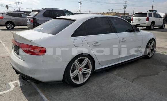 Acheter Neuf Voiture Audi S4 Blanc à Badagry, État de Lagos Acheter Neuf Voiture Audi S4 Blanc à Badagry, État de Lagos