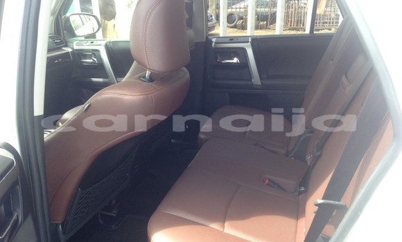 Acheter Occasion Voiture Toyota 4Runner Blanc à Abuja, État de Lagos Acheter Occasion Voiture Toyota 4Runner Blanc à Abuja, État de Lagos