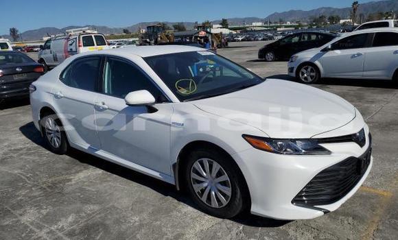 Acheter Neuf Voiture Toyota Camry Blanc à Badagry, État de Lagos Acheter Neuf Voiture Toyota Camry Blanc à Badagry, État de Lagos
