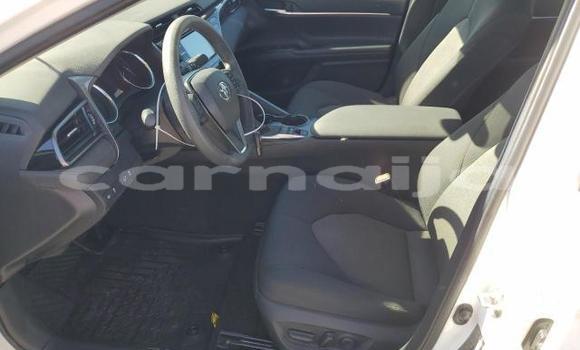 Acheter Neuf Voiture Toyota Camry Blanc à Badagry, État de Lagos Acheter Neuf Voiture Toyota Camry Blanc à Badagry, État de Lagos