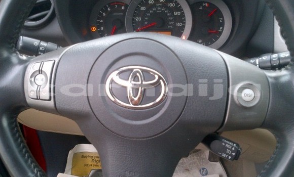 Acheter Occasion Voiture Toyota RAV4 Rouge à Abuja, État de Lagos Acheter Occasion Voiture Toyota RAV4 Rouge à Abuja, État de Lagos