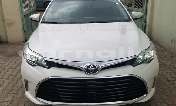 Acheter Occasion Voiture Toyota Avalon Blanc à Abuja, État de Lagos Acheter Occasion Voiture Toyota Avalon Blanc à Abuja, État de Lagos