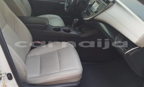 Acheter Occasion Voiture Toyota Avalon Blanc à Abuja, État de Lagos Acheter Occasion Voiture Toyota Avalon Blanc à Abuja, État de Lagos