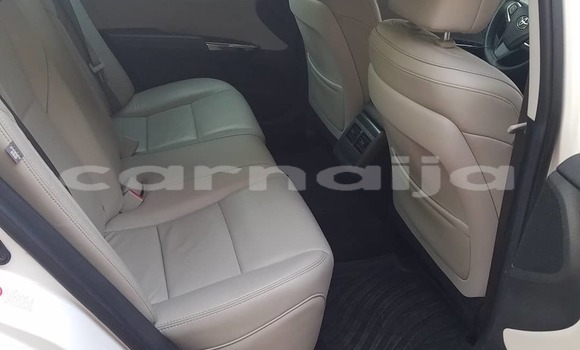 Acheter Occasion Voiture Toyota Avalon Blanc à Abuja, État de Lagos Acheter Occasion Voiture Toyota Avalon Blanc à Abuja, État de Lagos