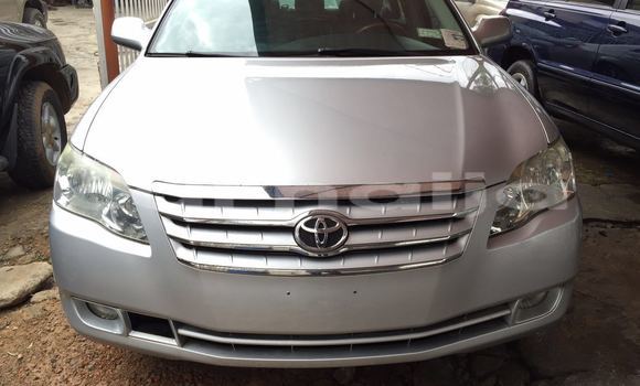 Buy Used Toyota Avalon Silver Car in Abuja in Lagos State
