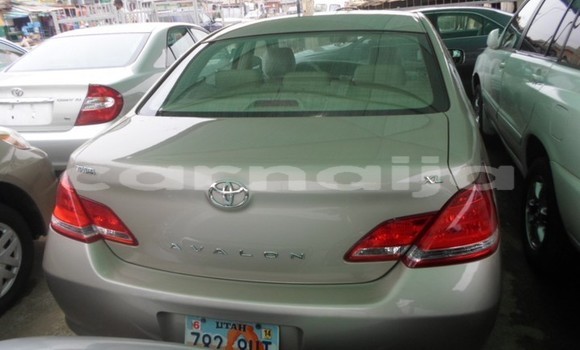 Acheter Occasion Voiture Toyota Avalon Gris à Abuja, État de Lagos Acheter Occasion Voiture Toyota Avalon Gris à Abuja, État de Lagos