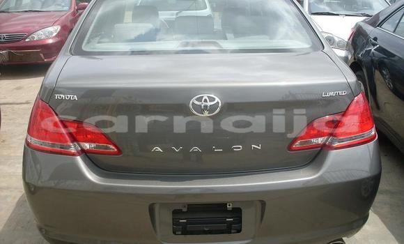 Acheter Occasion Voiture Toyota Avalon Beige à Abuja, État de Lagos Acheter Occasion Voiture Toyota Avalon Beige à Abuja, État de Lagos