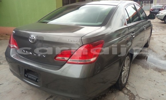 Acheter Occasion Voiture Toyota Avalon Noir à Abuja, État de Lagos Acheter Occasion Voiture Toyota Avalon Noir à Abuja, État de Lagos