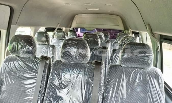 Acheter Occasion Voiture Toyota Hilux Blanc à Lagos, État de Lagos Acheter Occasion Voiture Toyota Hilux Blanc à Lagos, État de Lagos