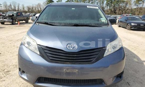 Acheter Neuf Voiture Toyota Sienna Bleu à Badagry, État de Lagos Acheter Neuf Voiture Toyota Sienna Bleu à Badagry, État de Lagos