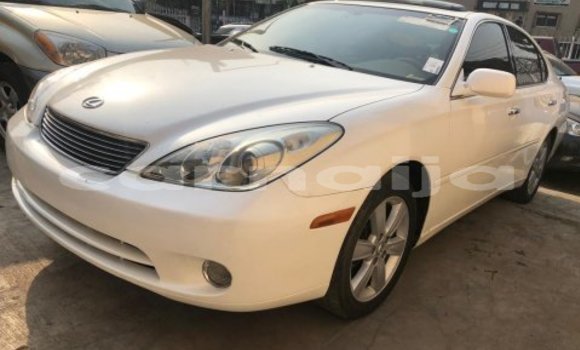 Acheter Import Voiture Lexus ES Blanc à Lagos, État de Lagos Acheter Import Voiture Lexus ES Blanc à Lagos, État de Lagos
