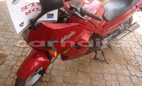 Acheter Occasion Moto Kawasaki Ninja Rouge à Abuja, État de Lagos Acheter Occasion Moto Kawasaki Ninja Rouge à Abuja, État de Lagos