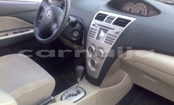 Acheter Occasion Voiture Toyota Yaris Rouge à Abuja, État de Lagos Acheter Occasion Voiture Toyota Yaris Rouge à Abuja, État de Lagos