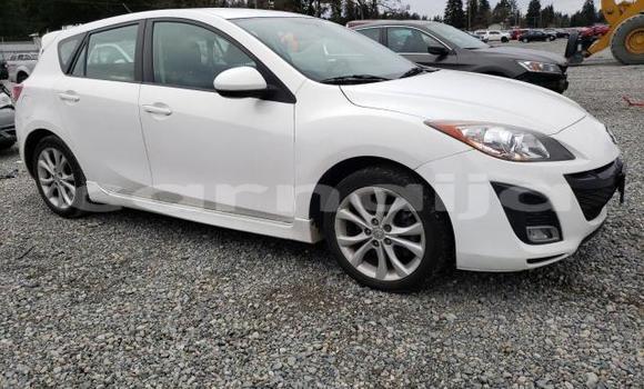 Buy New Mazda MX-3 White Car in Badagry in Lagos State Buy New Mazda MX-3 White Car in Badagry in Lagos State