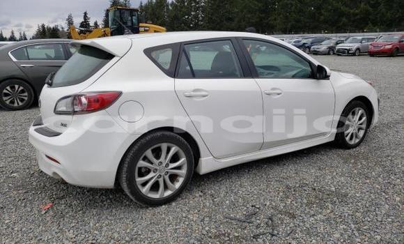 Buy New Mazda MX-3 White Car in Badagry in Lagos State Buy New Mazda MX-3 White Car in Badagry in Lagos State