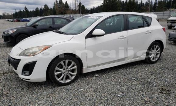 Buy New Mazda MX-3 White Car in Badagry in Lagos State Buy New Mazda MX-3 White Car in Badagry in Lagos State