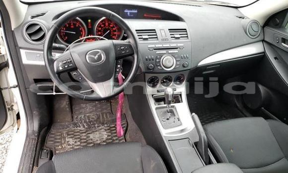 Buy New Mazda MX-3 White Car in Badagry in Lagos State Buy New Mazda MX-3 White Car in Badagry in Lagos State