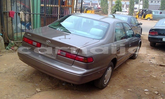 Acheter Occasion Voiture Toyota Camry Vert à Ganjuwa, Bauchi Acheter Occasion Voiture Toyota Camry Vert à Ganjuwa, Bauchi
