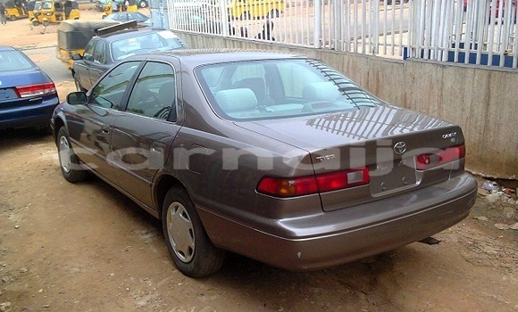 Acheter Occasion Voiture Toyota Camry Vert à Ganjuwa, Bauchi Acheter Occasion Voiture Toyota Camry Vert à Ganjuwa, Bauchi